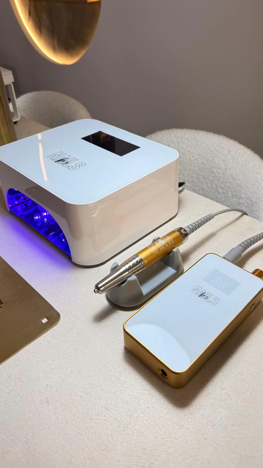 Lampe UV/LED Professionnelle NAILS FRS - Image 4