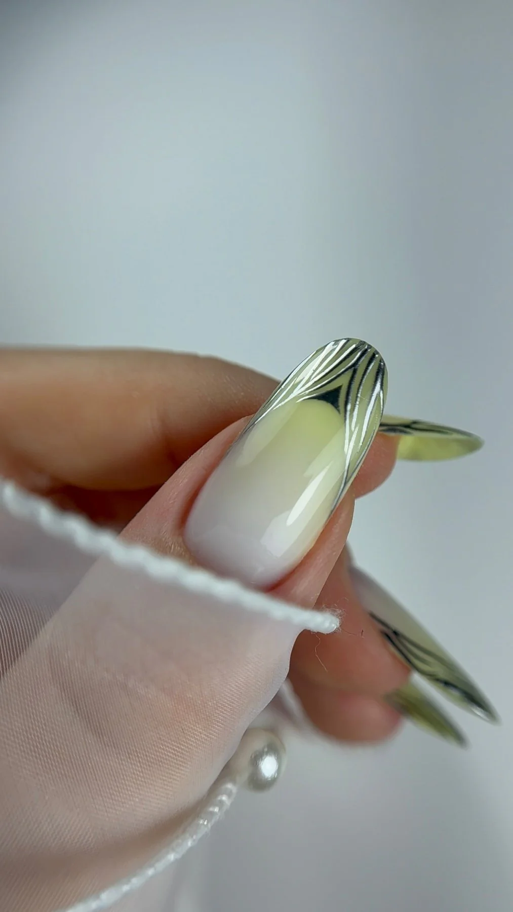 Liquide Silver - Image 2